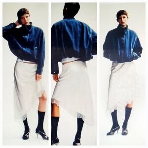 BLUE denim Pullover / NEW